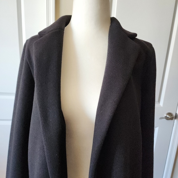 Zara coat - Picture 2 of 8